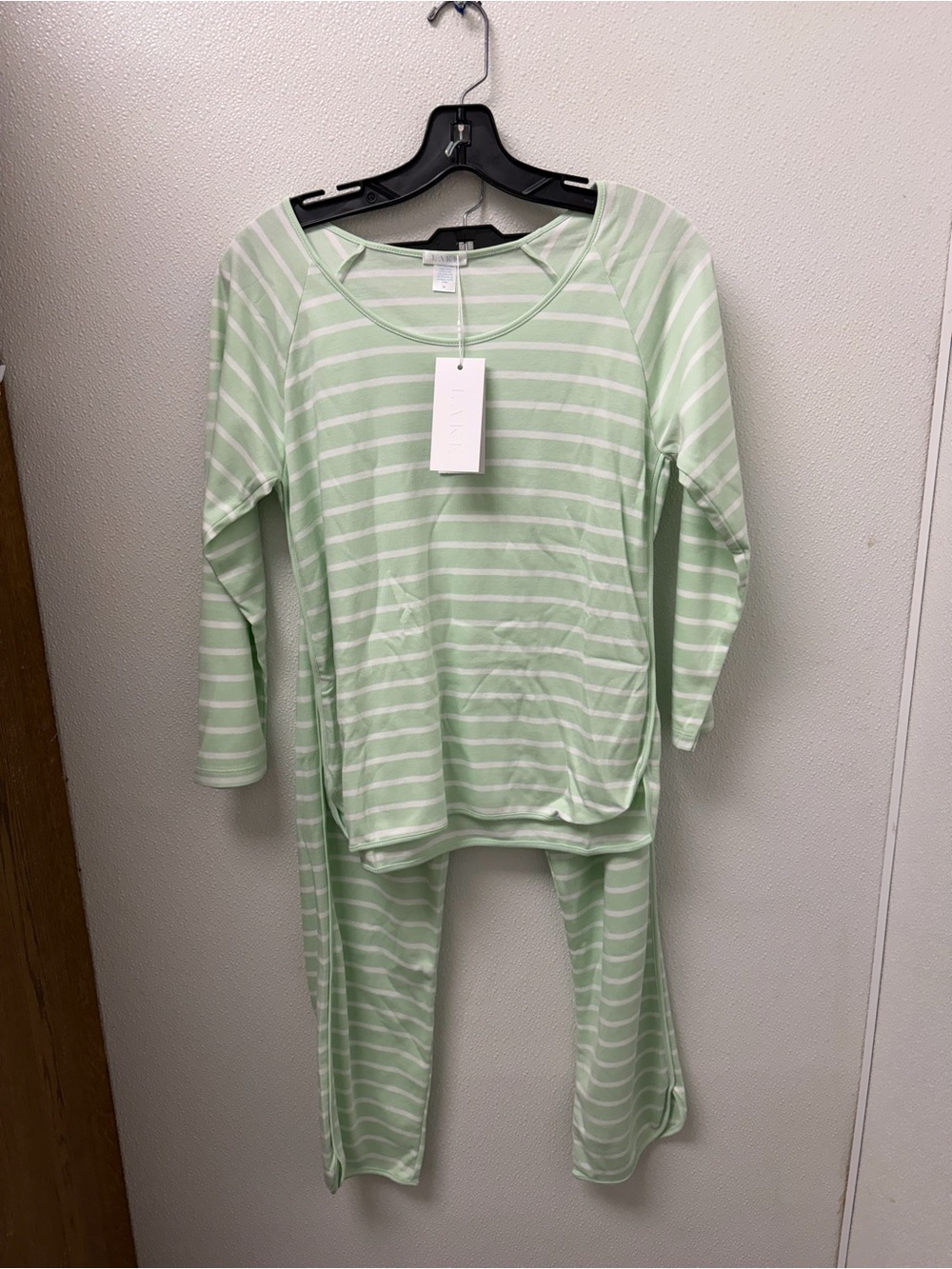 Women's Mint & White Striped Pajama Set - Comfortable Lounge Sleepwear